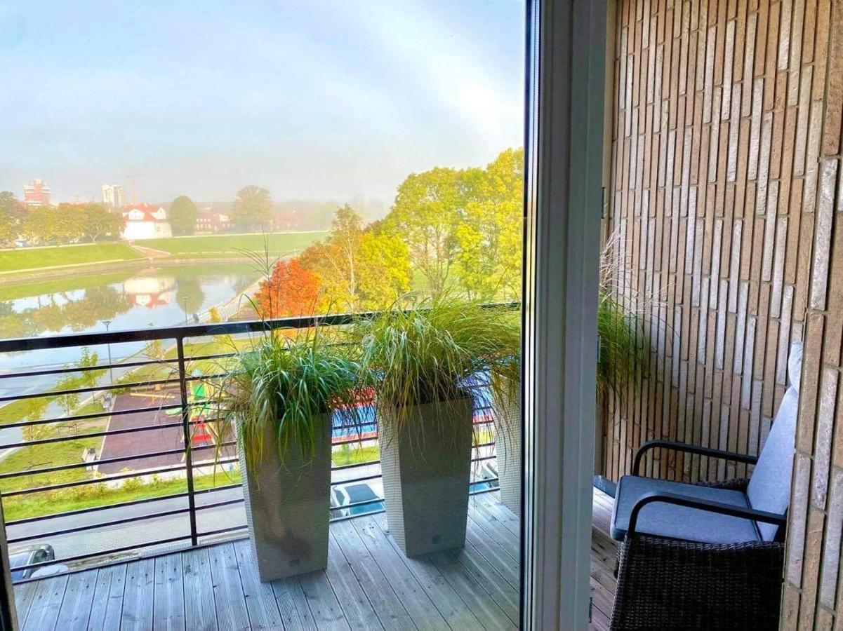 Apartamentai Felikso Namai Klaipeda Ngoại thất bức ảnh